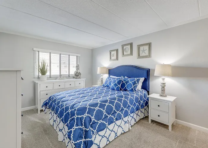 Holiday home Walk To Beach! Modern Ocean W/ Balcony Ocean City